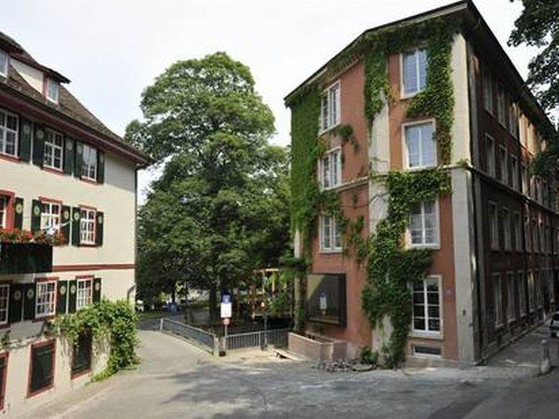 Hostel Youth *